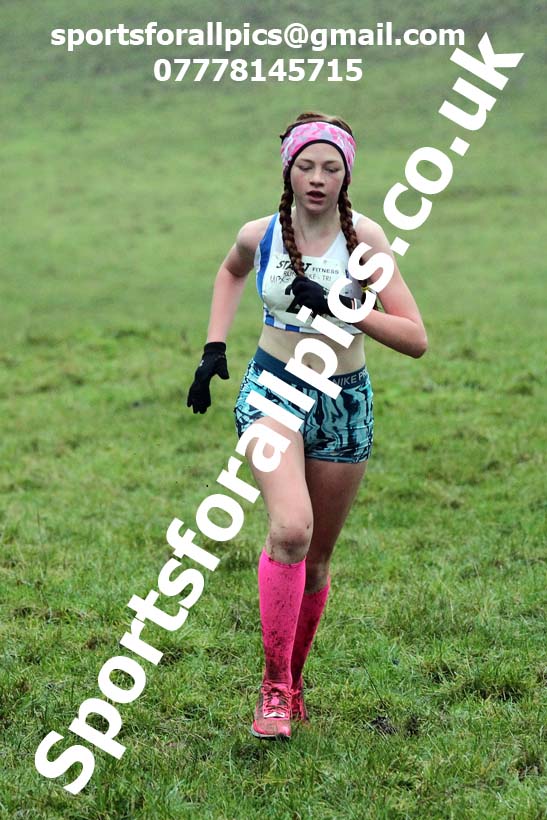 Girls under-13s, NECAA Junior Cross Country Relays, Thornley Farm, Peterlee, Saturday, December 12th. Photo: David T. Hewitson/Sports for All Pics